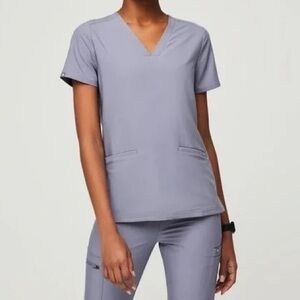 FIGS Catarina Scrub Top